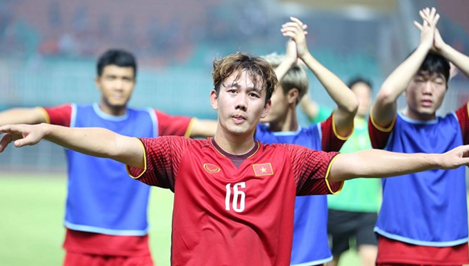 Gia cảnh khó khăn của Minh Vương - cầu thủ duy nhất ghi bàn vào lưới Olympic Hàn Quốc
