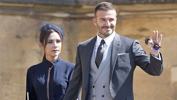 Victoria cau có suốt hôn lễ Hoàng tử Harry vì David Beckham tiệc tùng, đãi rượu người đẹp khác?